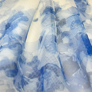 Blue-white / 000