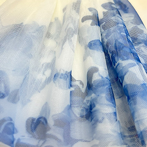 Blue-white / 000